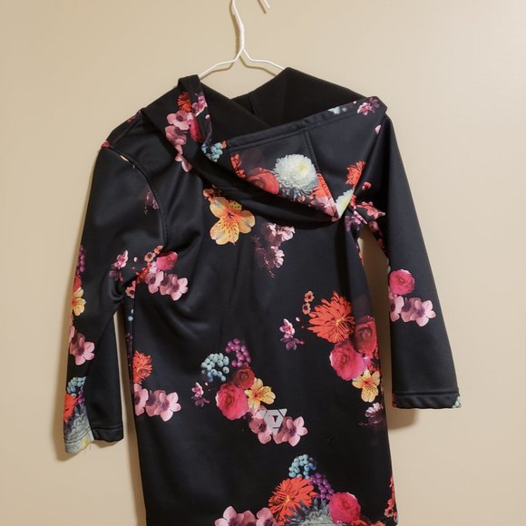 Jacket - Picture 3 of 3